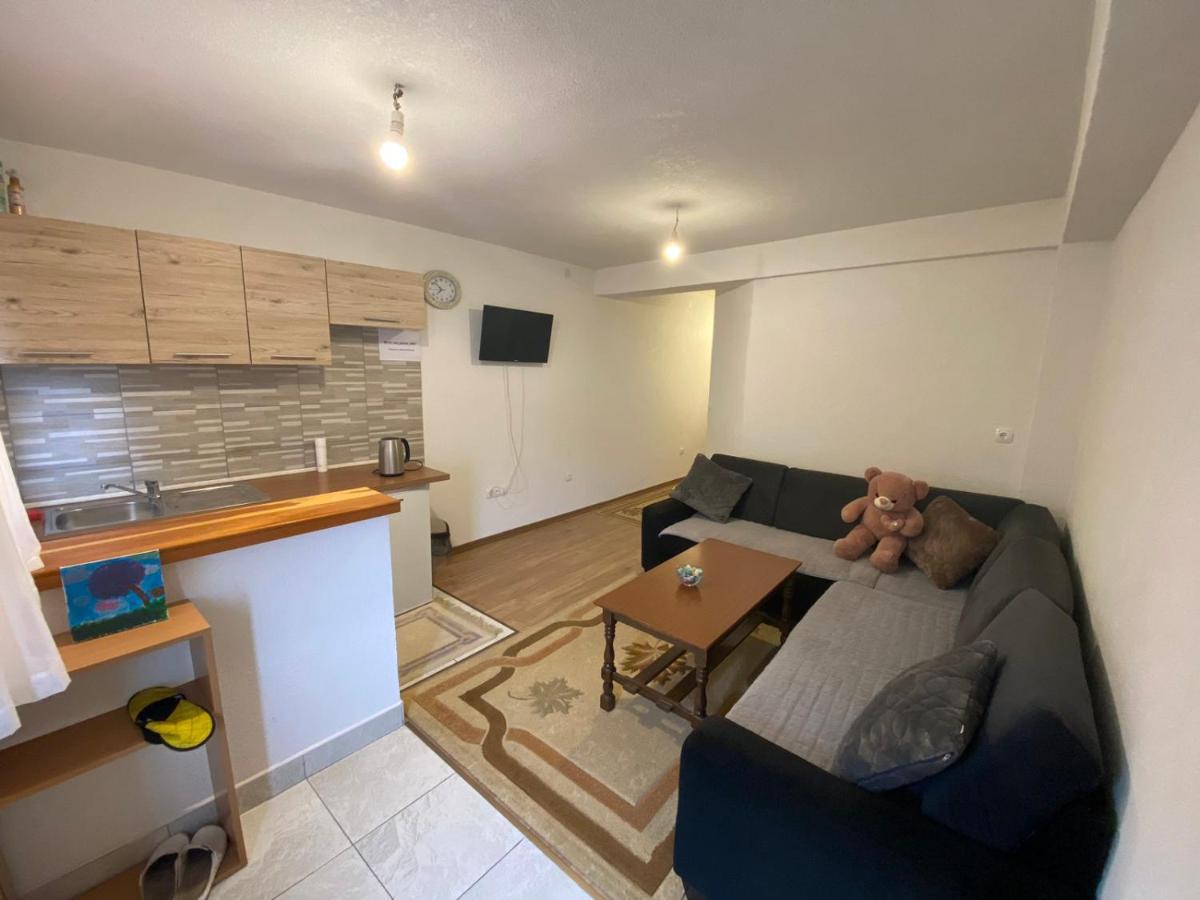 Apartman Seno Μόσταρ Εξωτερικό φωτογραφία